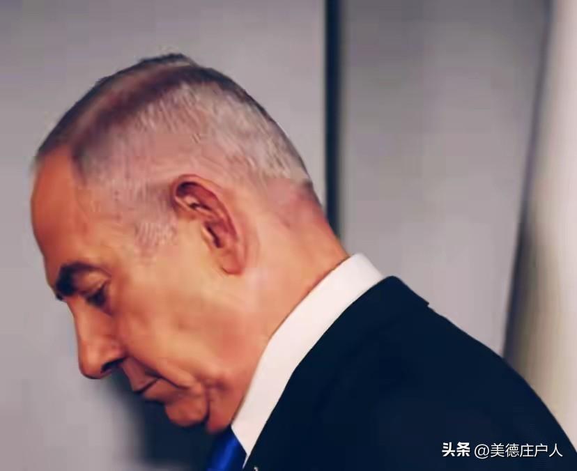 庭审拉锯许久，总统出面斡旋，内塔尼亚胡或将被迫下台认罪。
 
以色列总理内塔尼亚