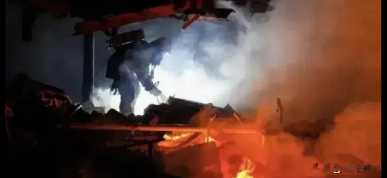 奇怪，俄罗斯多次空袭过基辅，可这一次空袭后，英国和欧盟紧急召见了俄罗斯大使，都跳