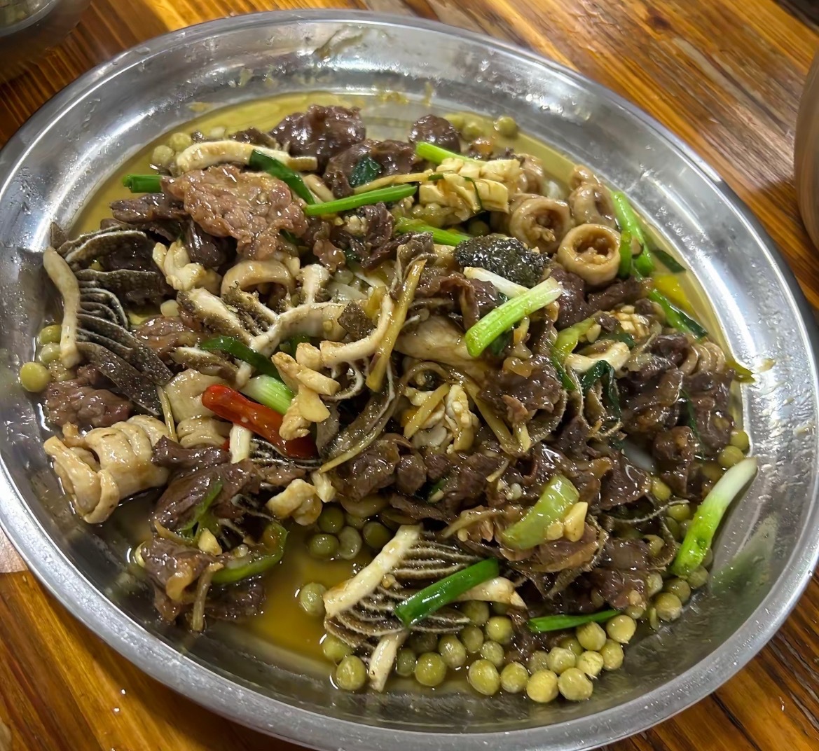 来玉林不打卡炒牛料等于白来终于吃上玉林传说中的炒牛料了！来玉林不吃炒牛料等于白来