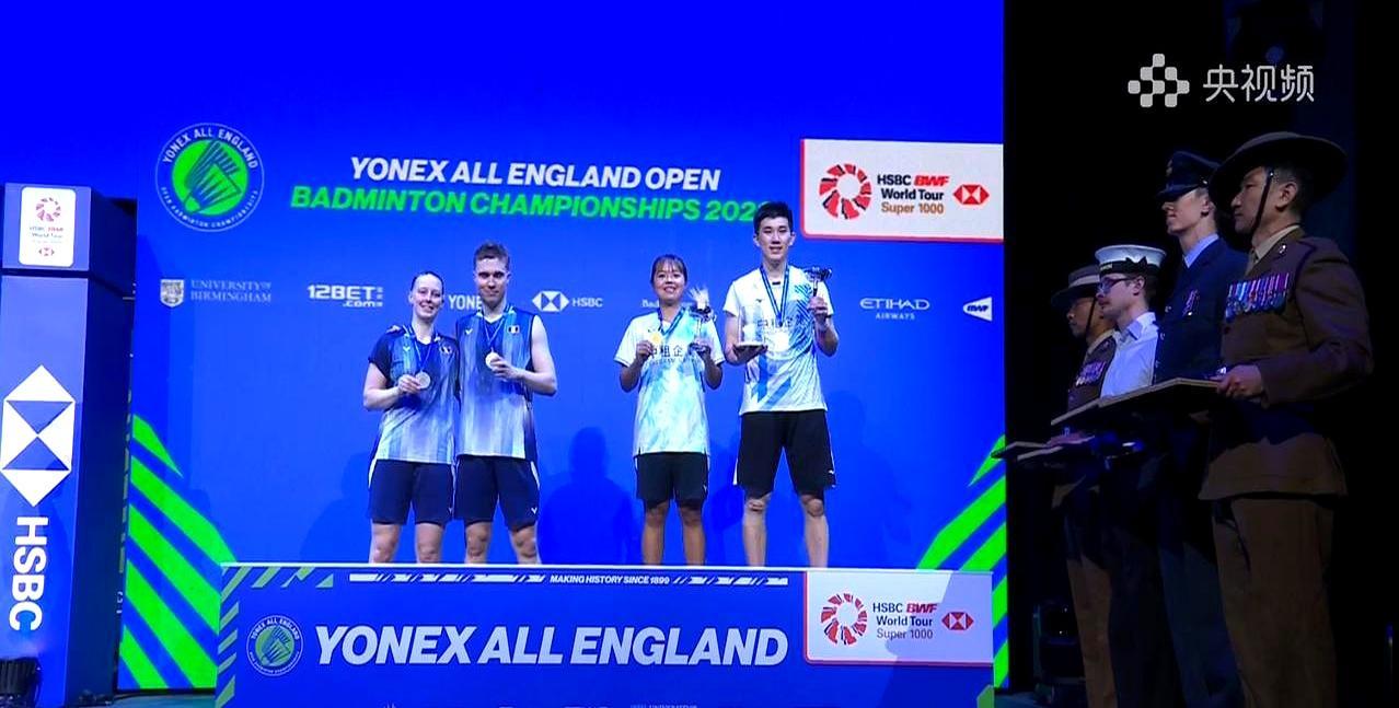 你敢信？2026全英羽毛球公开赛刚收官，中国台北队直接拿了两个历史第一。
 
叶