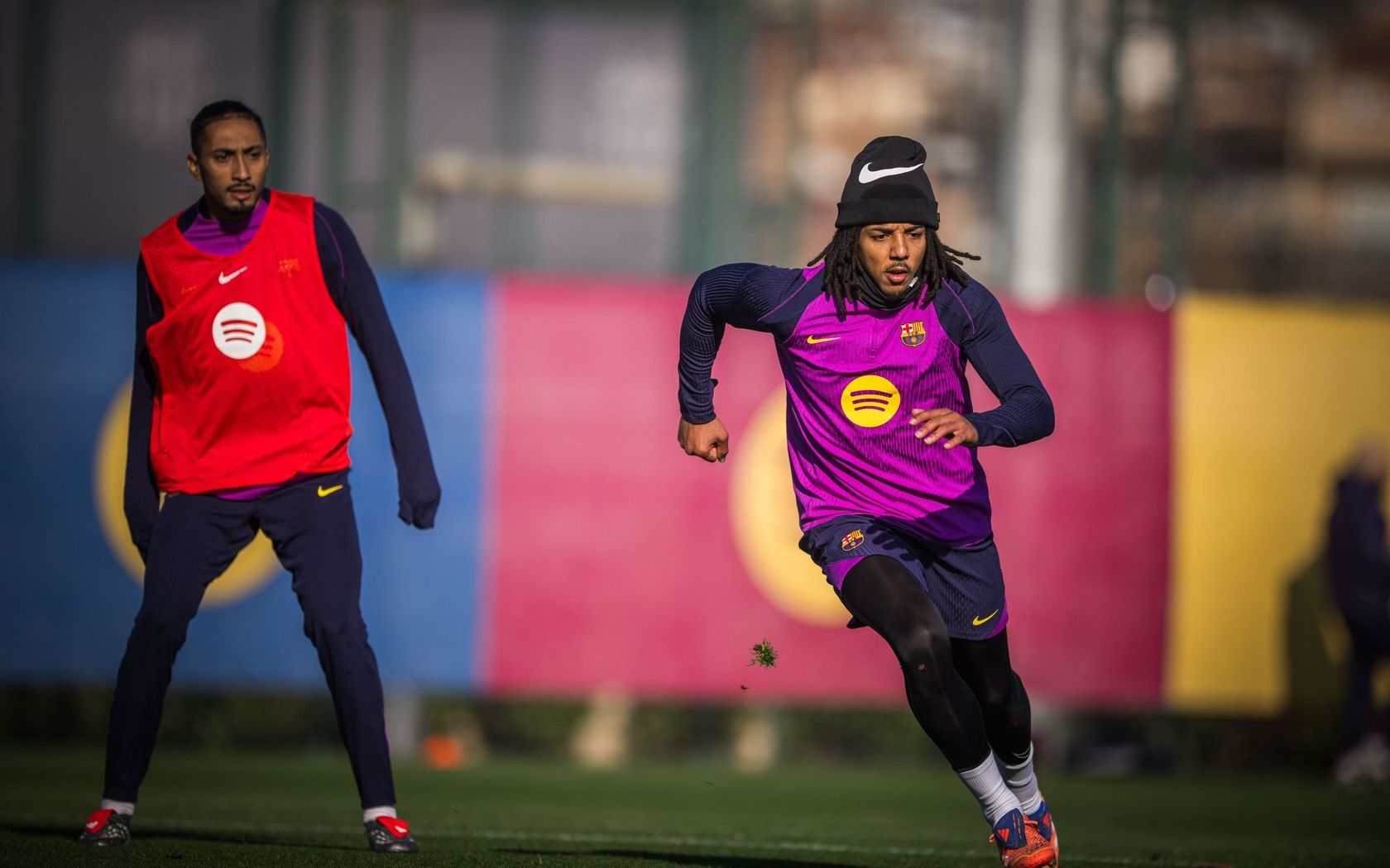 今日训练组图❤️💙巴萨体育大赏至死不渝红蓝魂