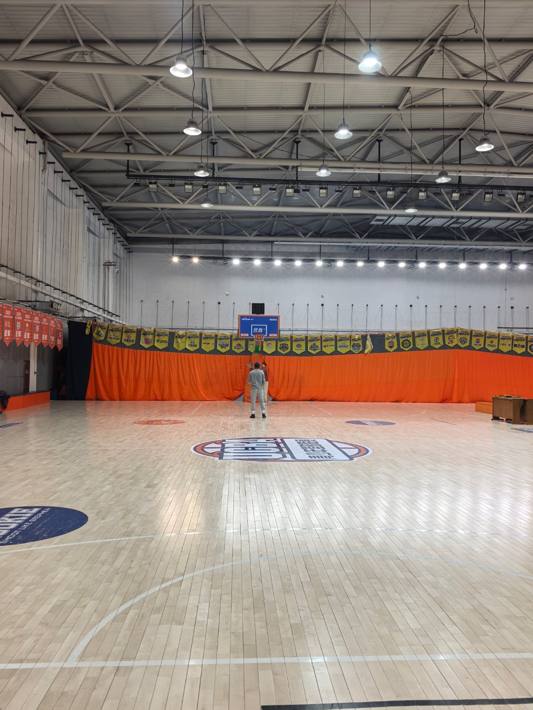 早起练会儿库里金州勇士何不懂的超话