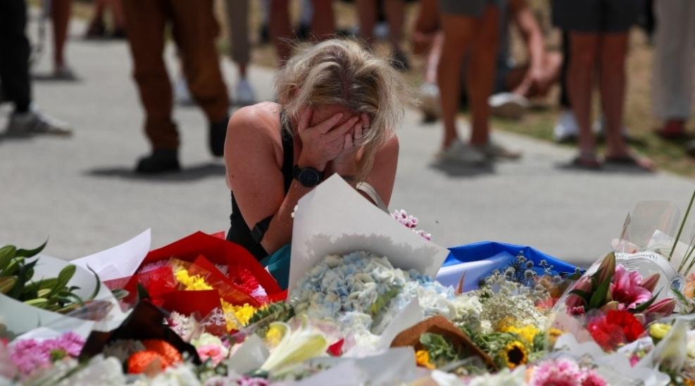 论战升级！悉尼枪击致16死 以总理甩锅巴勒斯坦建国 澳总理硬刚否认
 
12月1