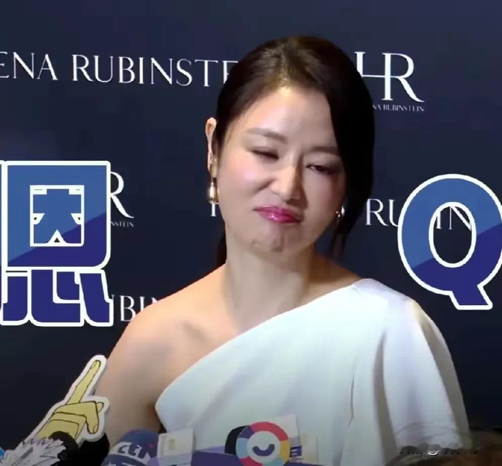 哈哈，林心如吃醋了！她向记者“抱怨”，现在霍建华眼里只有女儿，常常无视她越过她与