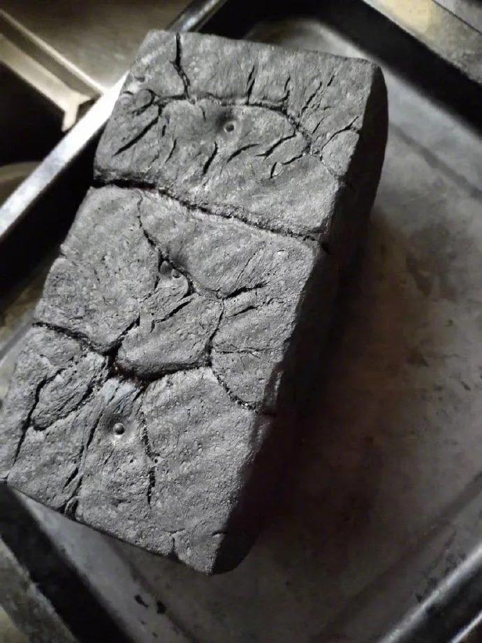 摆摊第一天，一个面包都没卖出去，怎么回事呢？