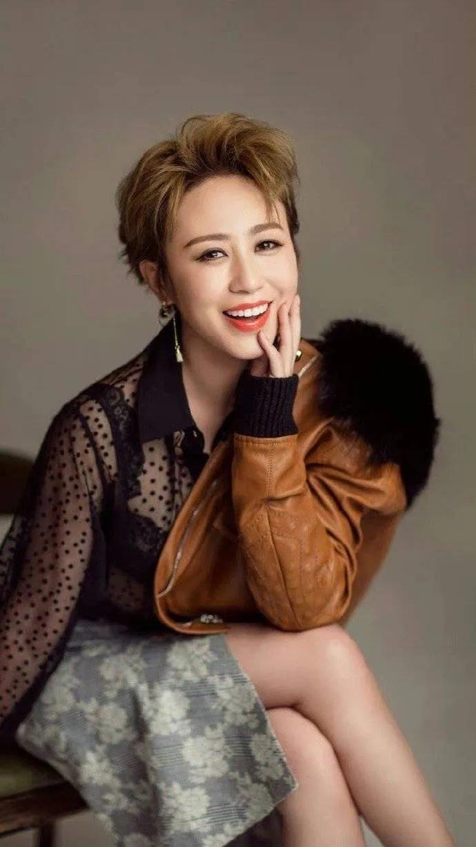 演员，马丽说：当初我和我老公许文赫恋情曝光的时候，几天几夜都没睡觉，虽然我们都是