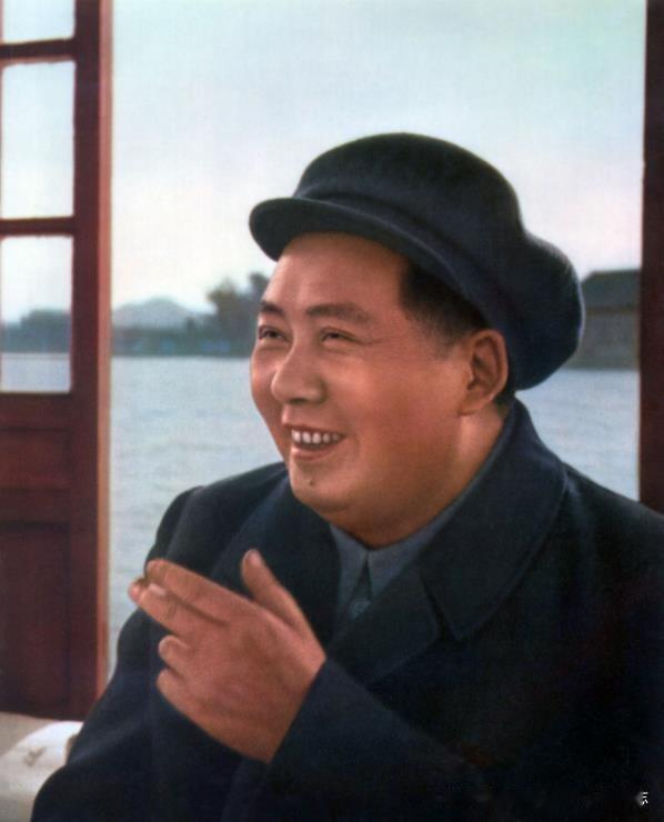 1952年2月毛主席在济南