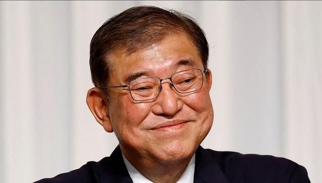 日本会不会“偷袭”中国？前首相石破茂举了个例子

东京近来的舆论噪声，最吓人的地