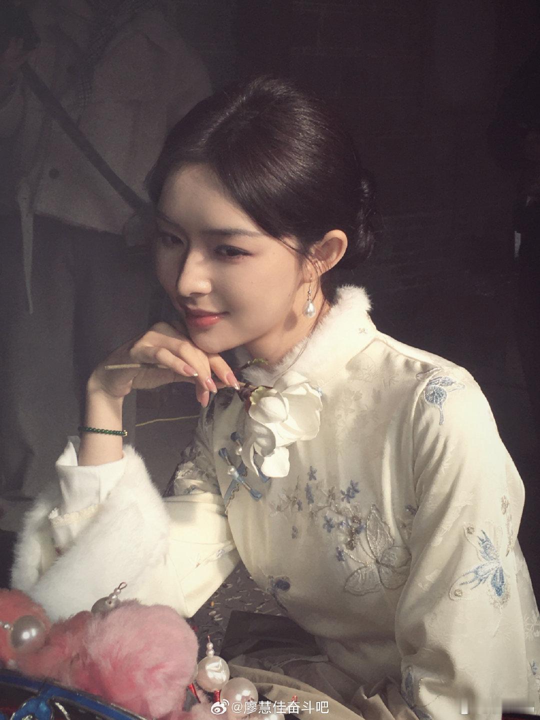 廖慧佳演综刘天池分池 表演引导天花板！廖慧佳循序渐进拆解戏份，精准拿捏情绪节点，