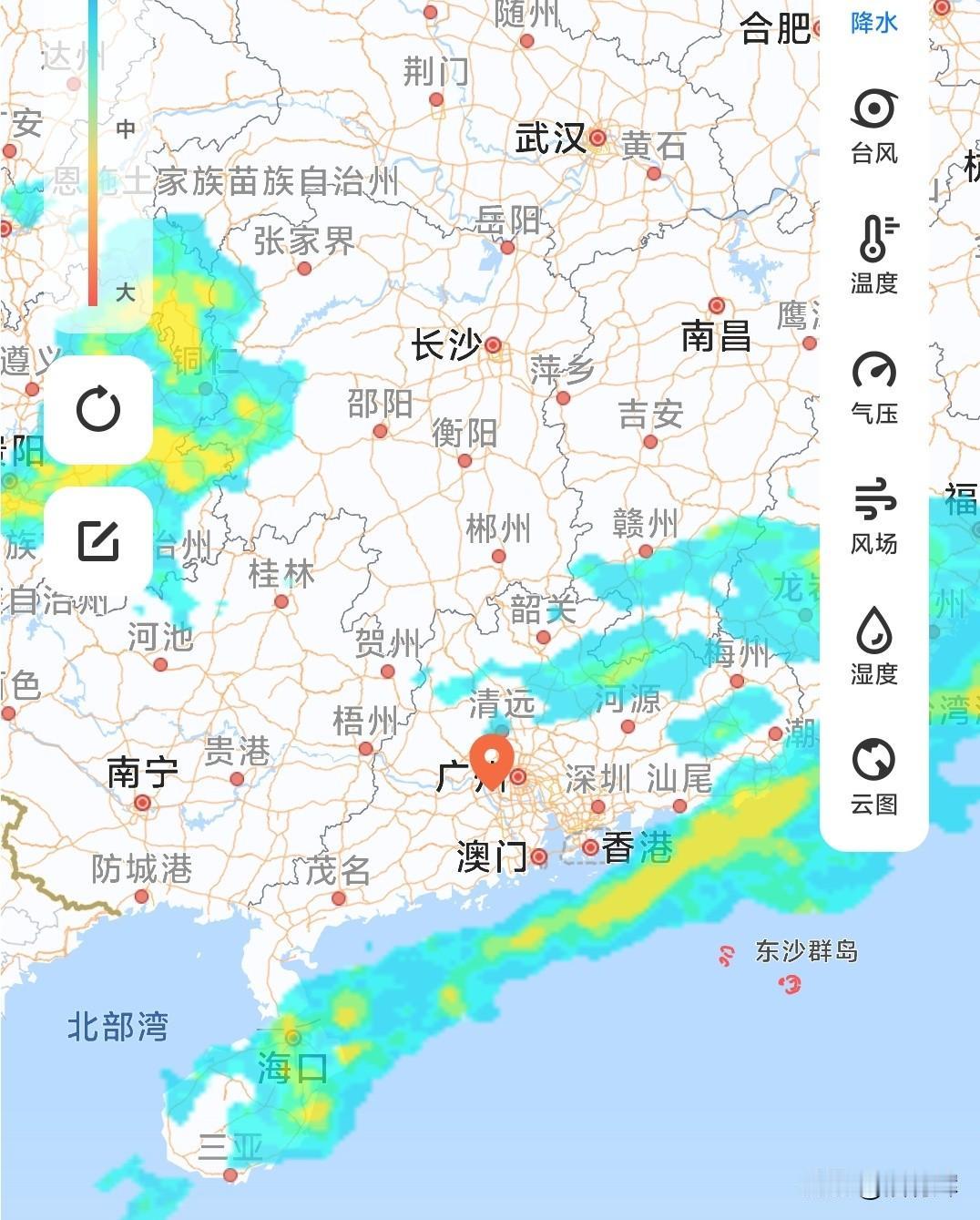 这场雨完美避开珠三角大部分地区，从淮河流域下到珠江流域，就是能完美避开珠三角[石