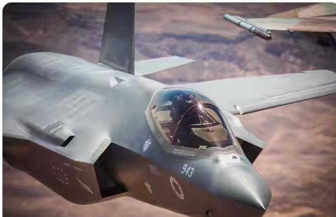 就在刚刚，以官宣F-35击落有人战机，伊朗空军虽败犹荣
