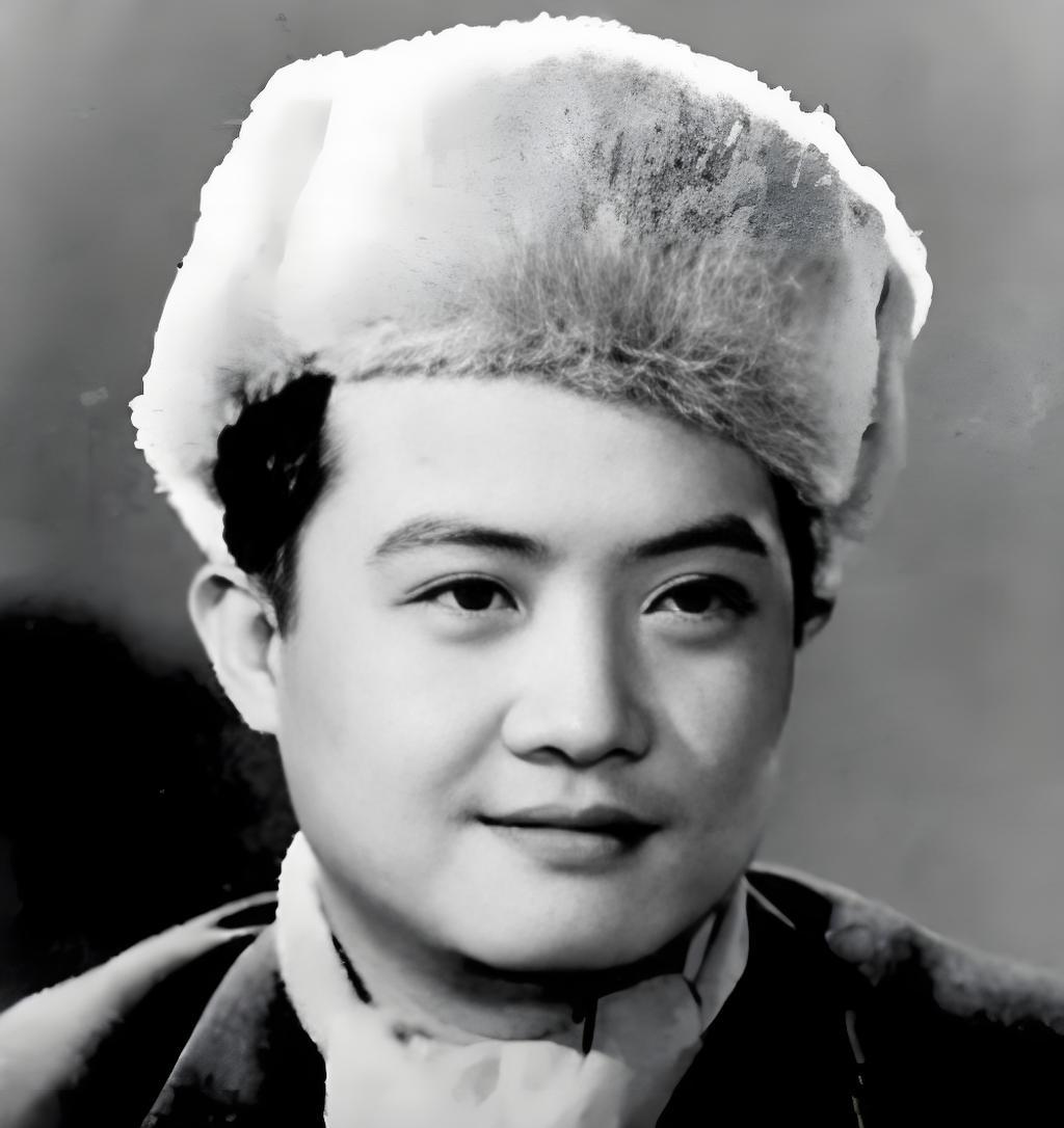 资深影迷还记不记得长影演员任伟民？《平原游击队》里的敌翻译官，《兵临城下》里的小