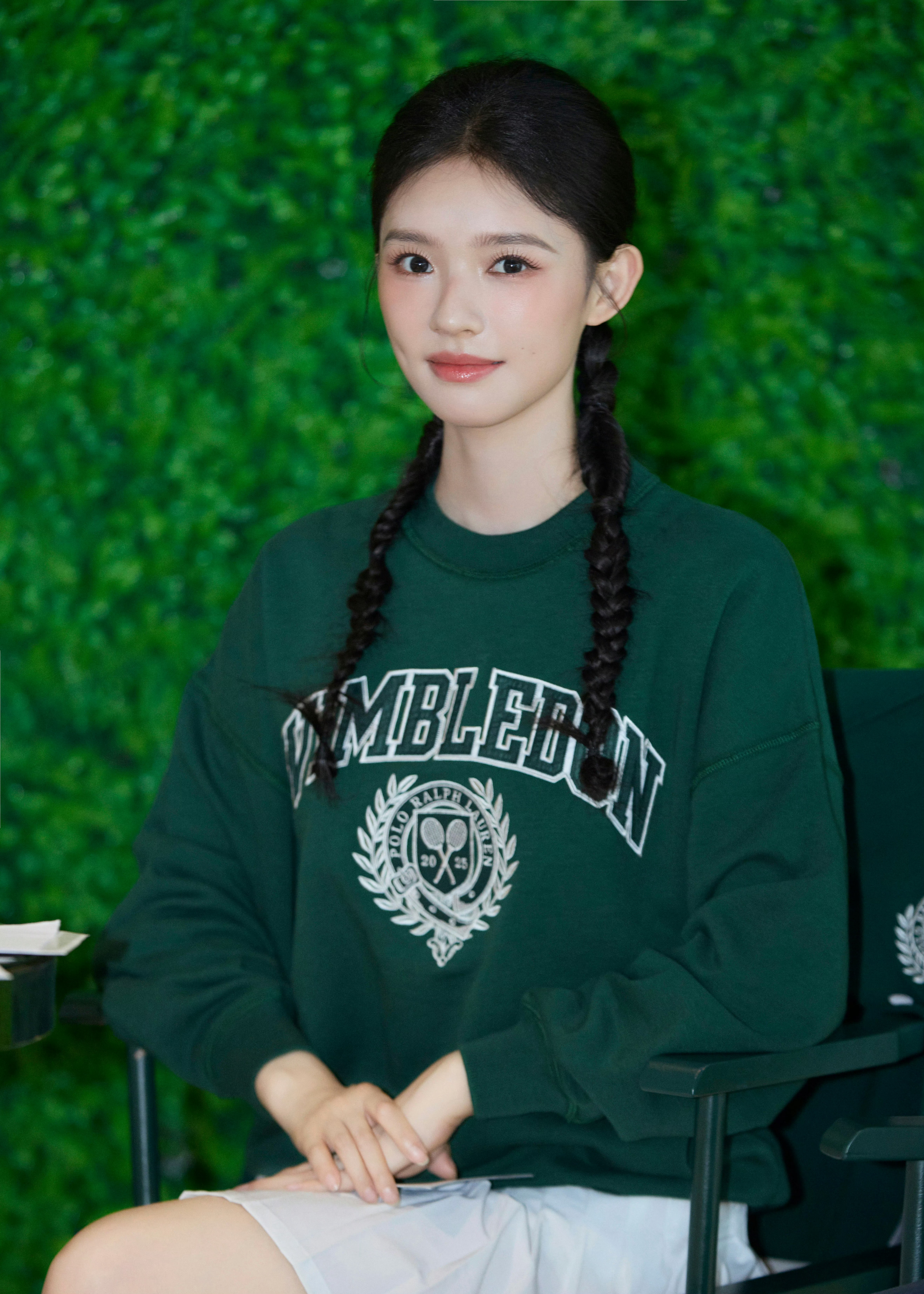 林允 💚 网球穿搭靓照 ​​​