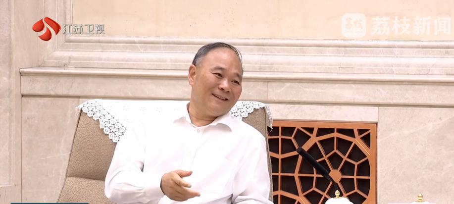 7月24日，吉利控股集团董事长李书福，在南京。

李书福表示，吉利控股集团将积极