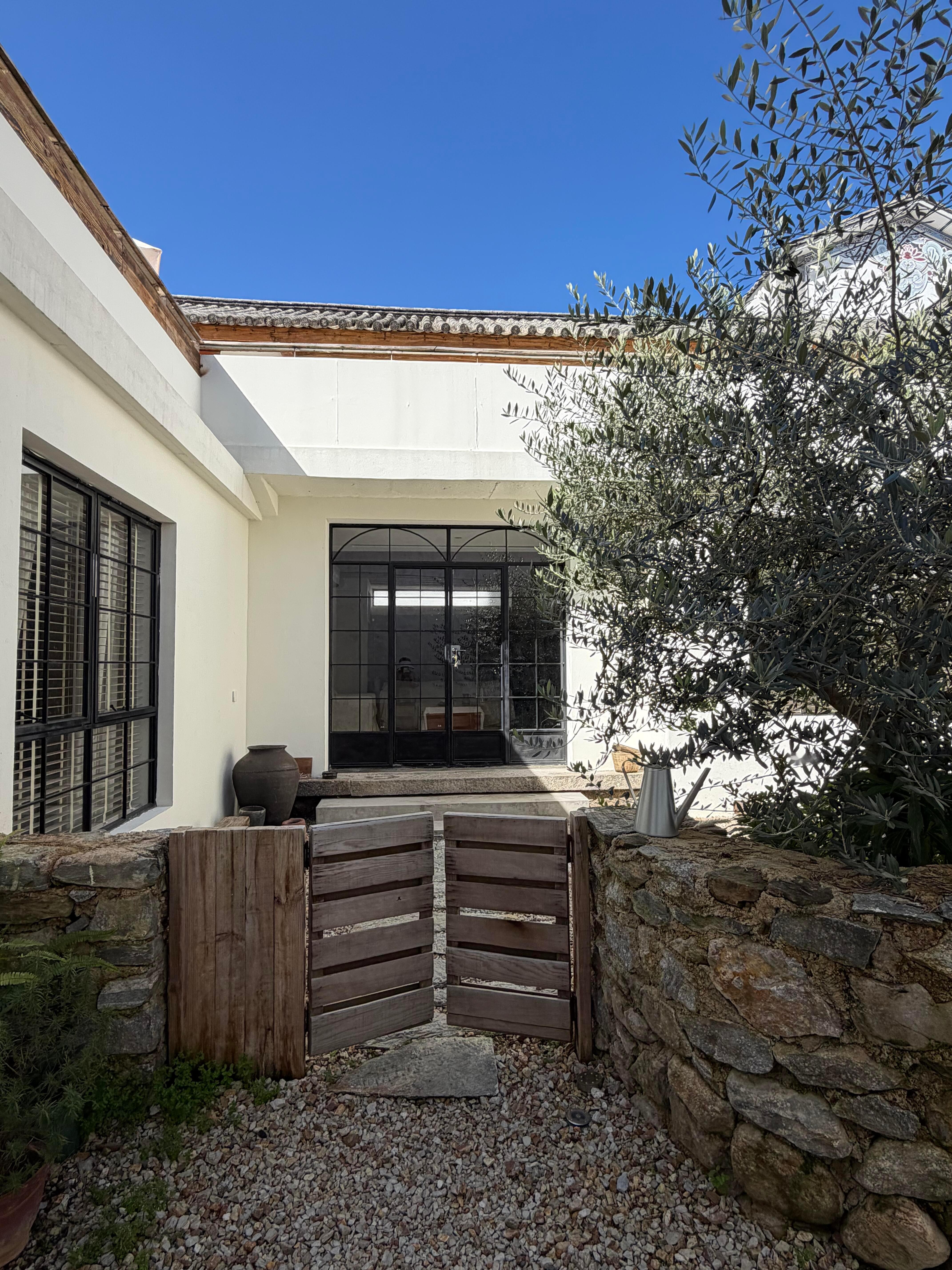 秋天就应该放个假🌾🍃最近的大理人少景美每一天都是蓝天白云 