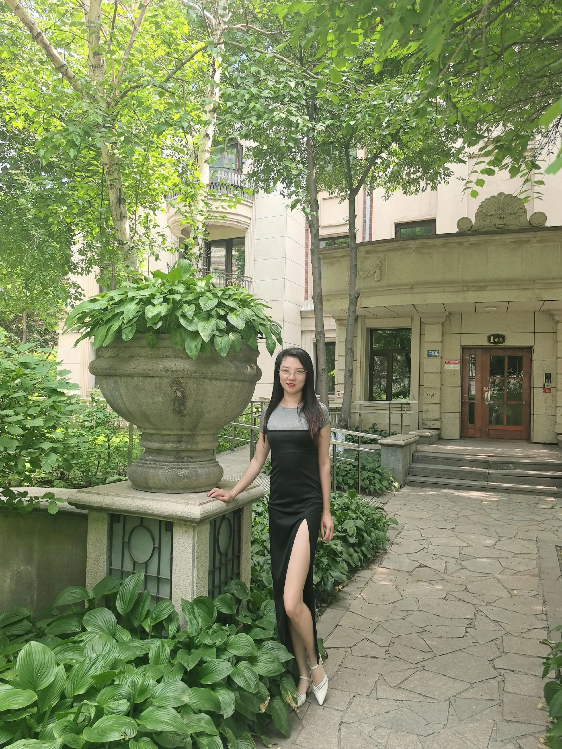 好热🥵。游泳了