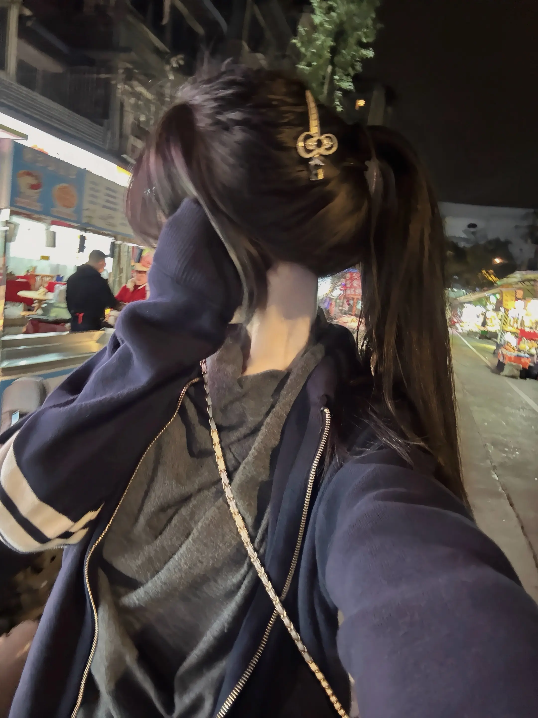 和我相处久了会很累，你说得对，我的性格就是这样，总是无缘无故生气，没办...