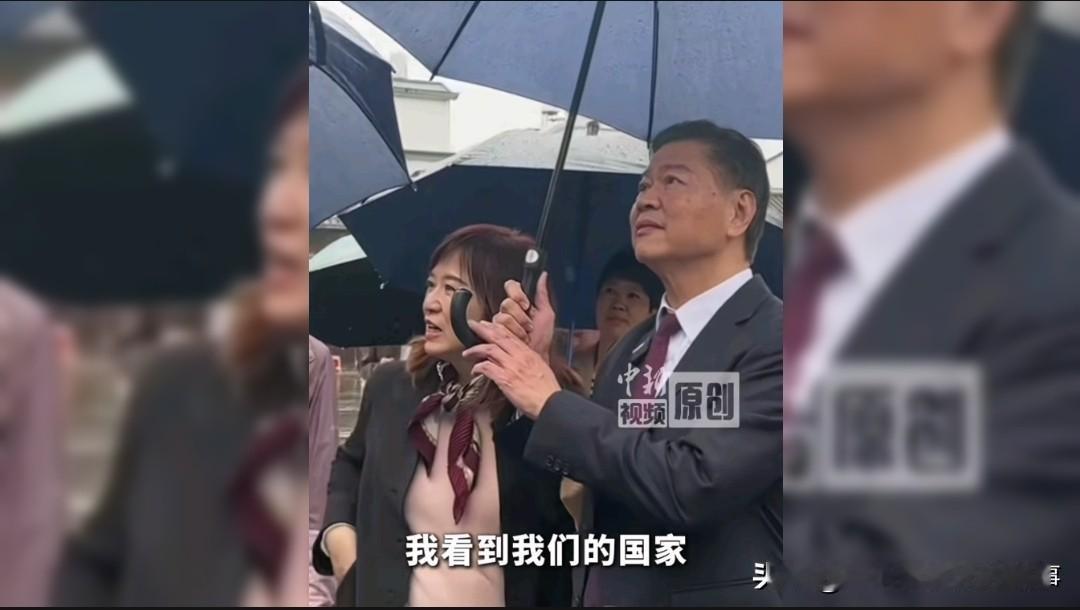 赖岳谦教授携妻周玉琴主播回福建祭祖，寄语两岸统一，国运昌隆！
台湾省知名爱国教授