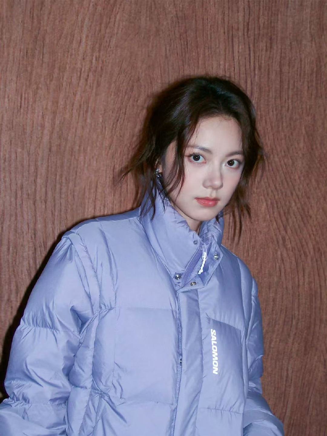 赵今麦打底裤配运动鞋赵今麦冬日暖意 赵今麦冬日暖意 