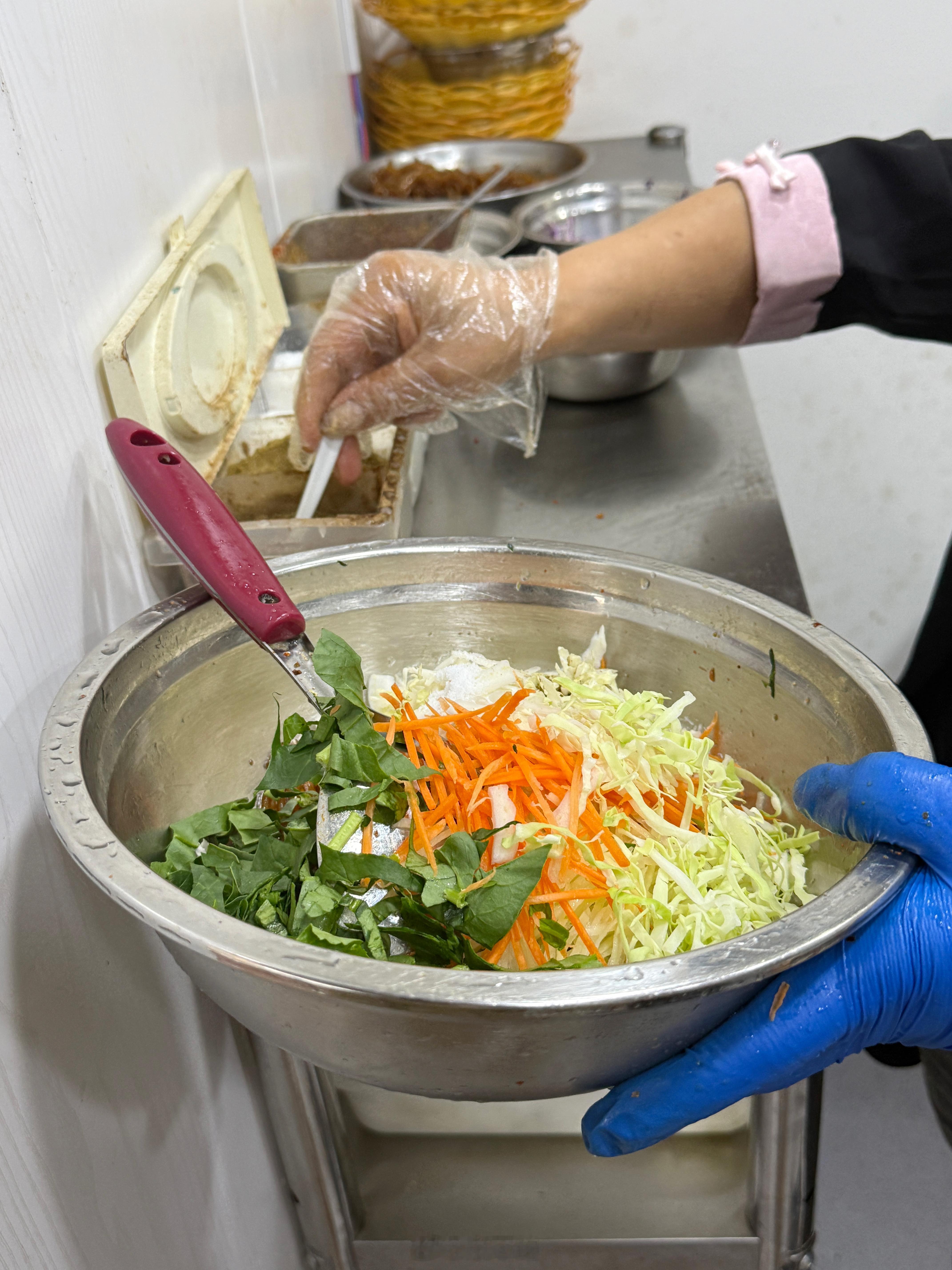 我们山东人自己的Taco— 枣庄菜煎饼[doge] ​​​