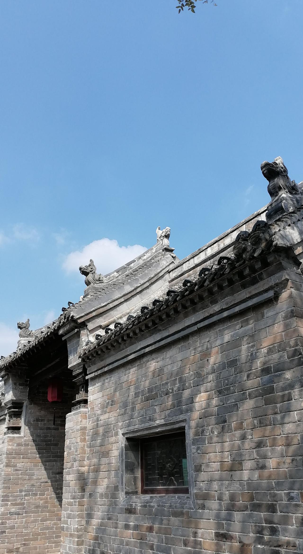 晒图笔记大赛天高云淡之时的郑州景色！古墙，古庙以及欧式建筑，可以让你领略不同的商