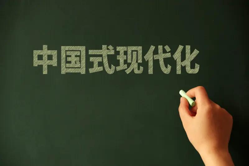 秘书写材料用得上的好词佳句。
这是逐梦春天的总动员。
历史的新页，正在起笔。
中