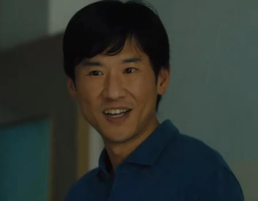 王骁不愧是星二代演技天花板，看他在《除恶》里的表现就相当出色，前面几集在程恳的身