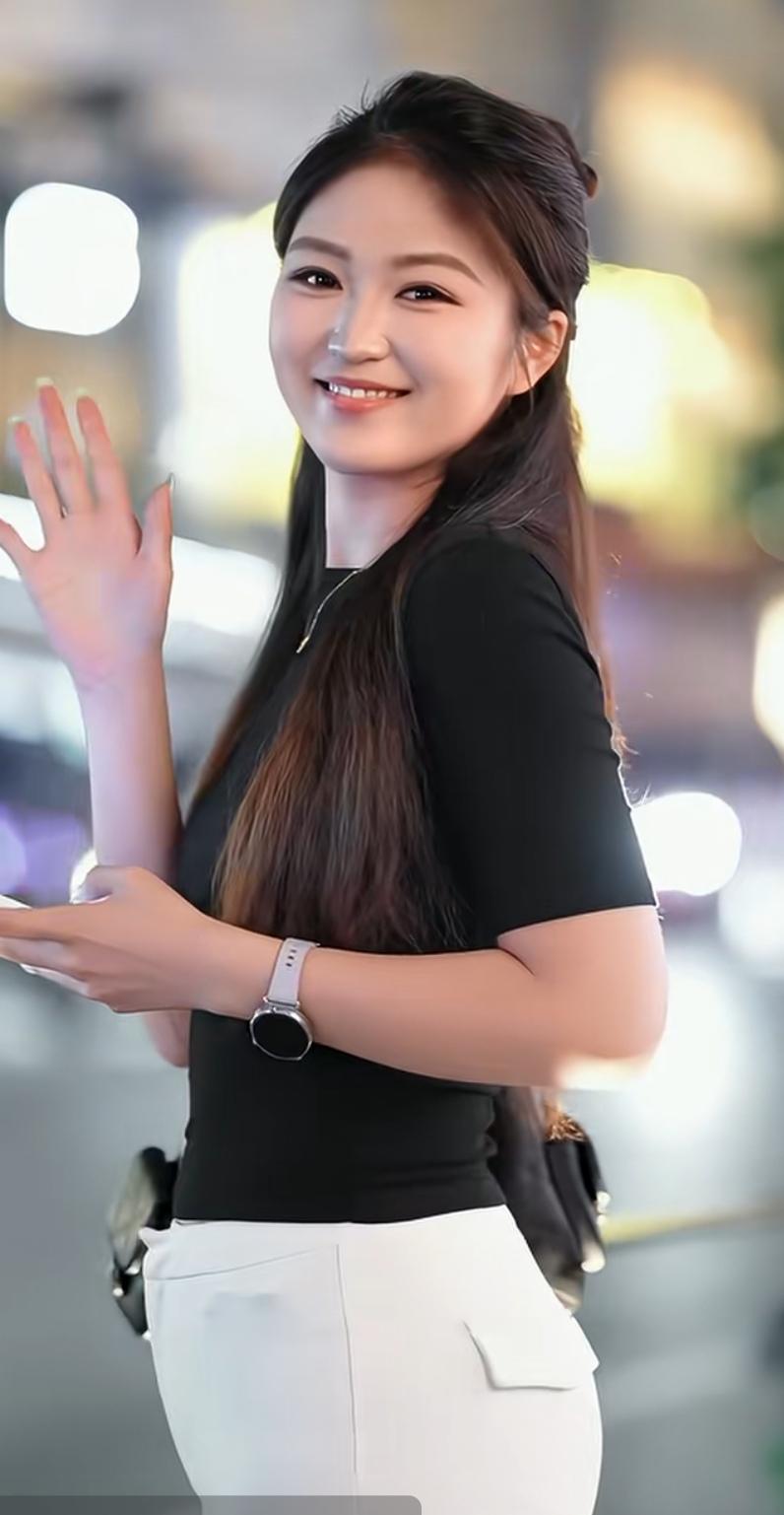 爱笑的女孩，运气不会差！