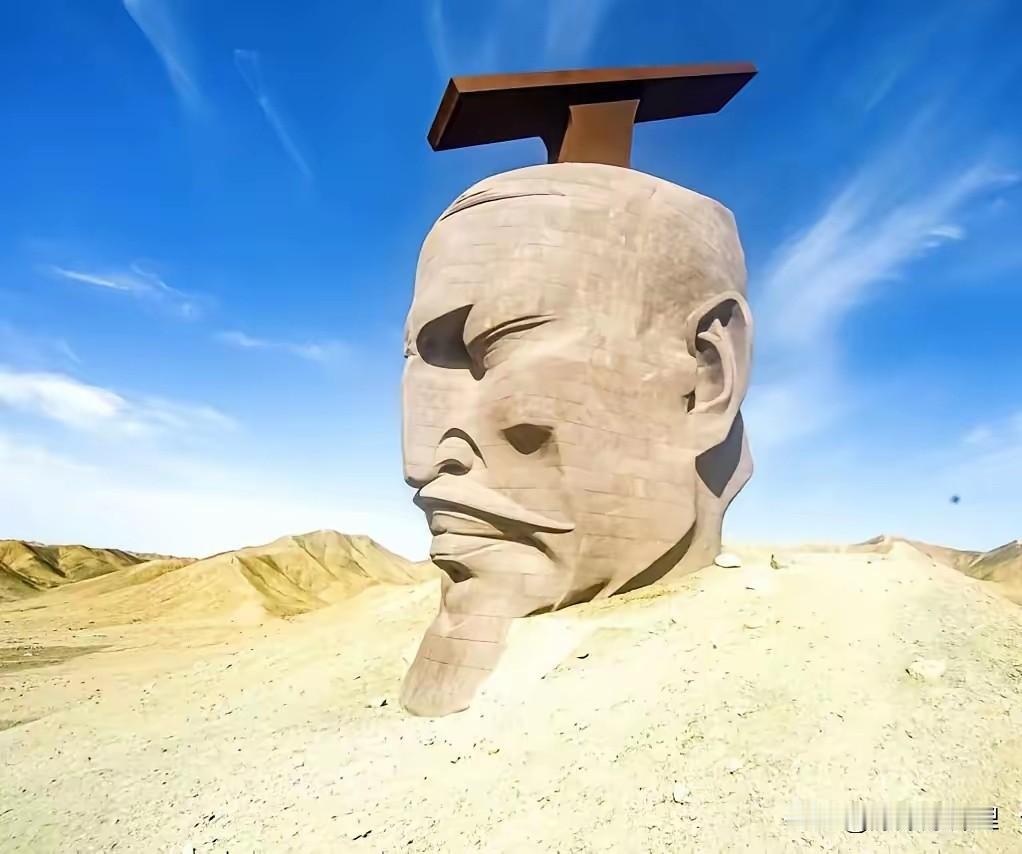 这事儿越琢磨越觉得后背发凉。

甘肃瓜州戈壁滩上那个巨大的汉武帝雕像，本来是去瞻