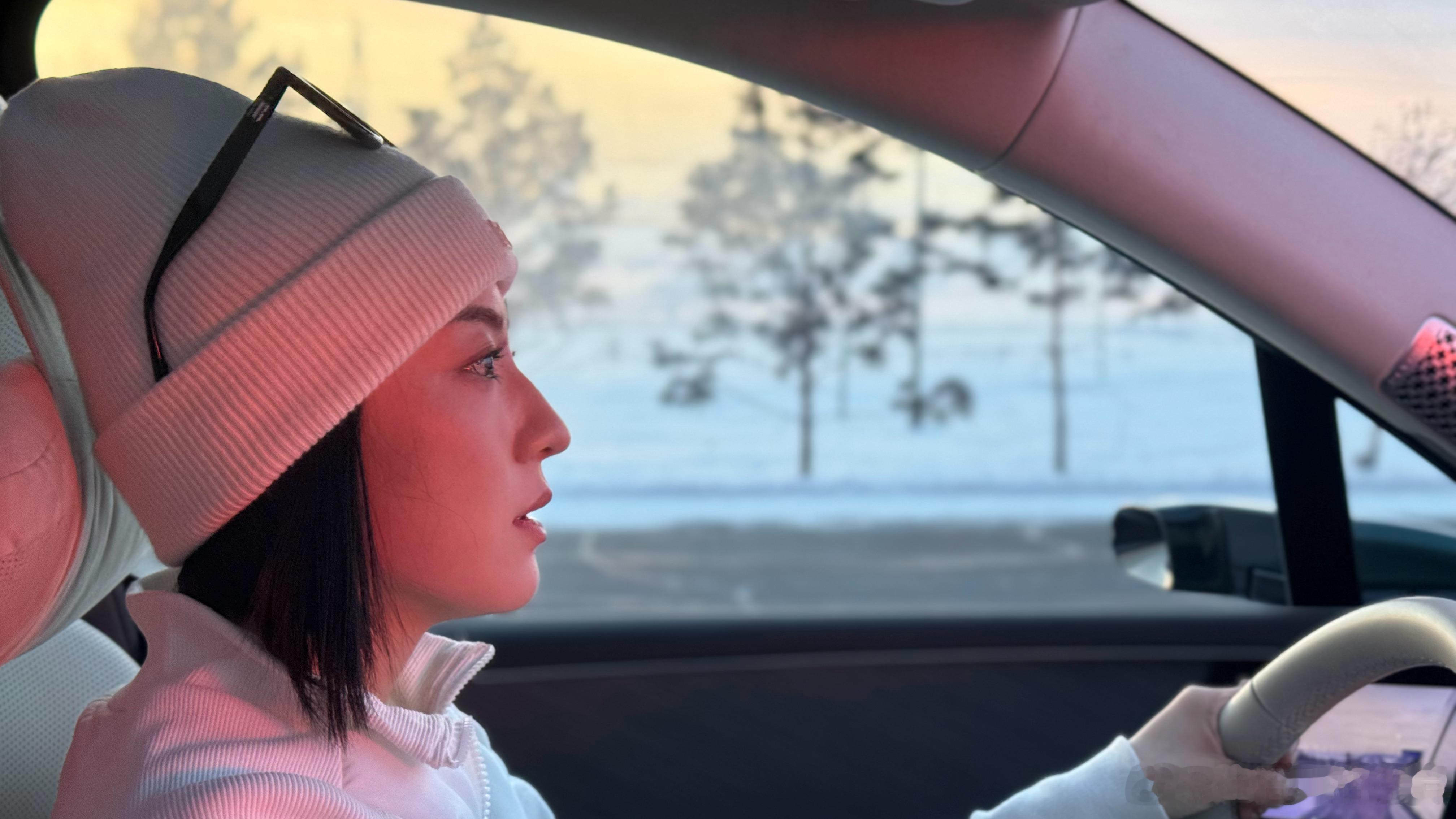 深刻了解了工作留痕的重要性最近处理家庭的事身心俱疲 还带点兴奋（听起来有点复杂）