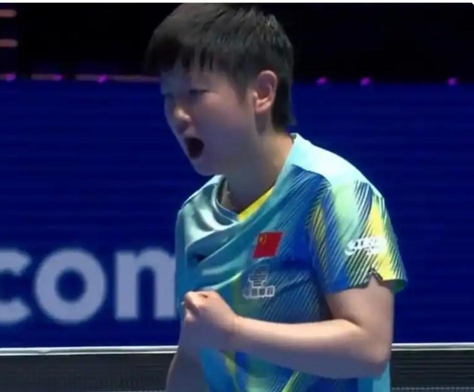 拒绝爆冷，孙颖莎绝地反击艰难晋级女单四强

国际乒联单打世界杯女单1/4决赛，中