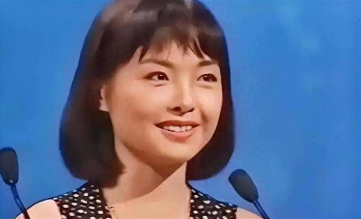 鲁豫还是胖后耐看！