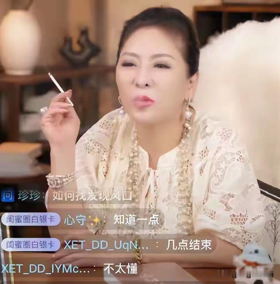 向太说黄晓明，他对朋友都是一片真心，就是人家找他帮忙，他不懂得拒绝。该帮不该帮的