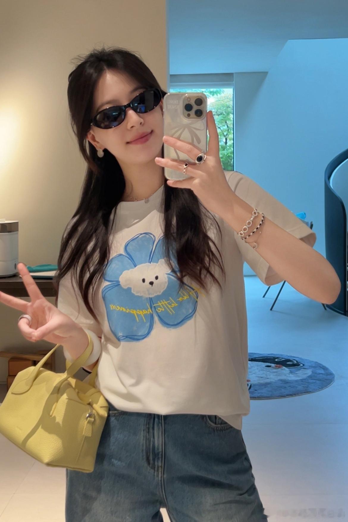 选粉色还是黄色？ 