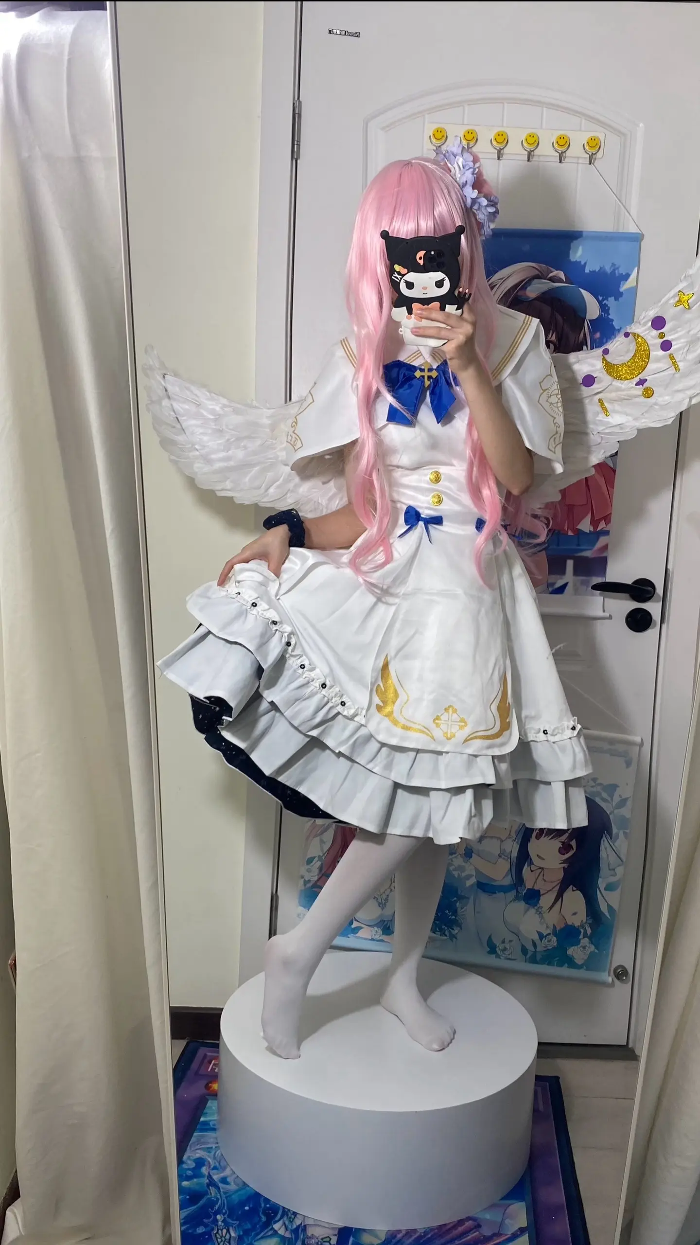 老鼠人拍照是这样的，阴间的时间头顶黑死光营业