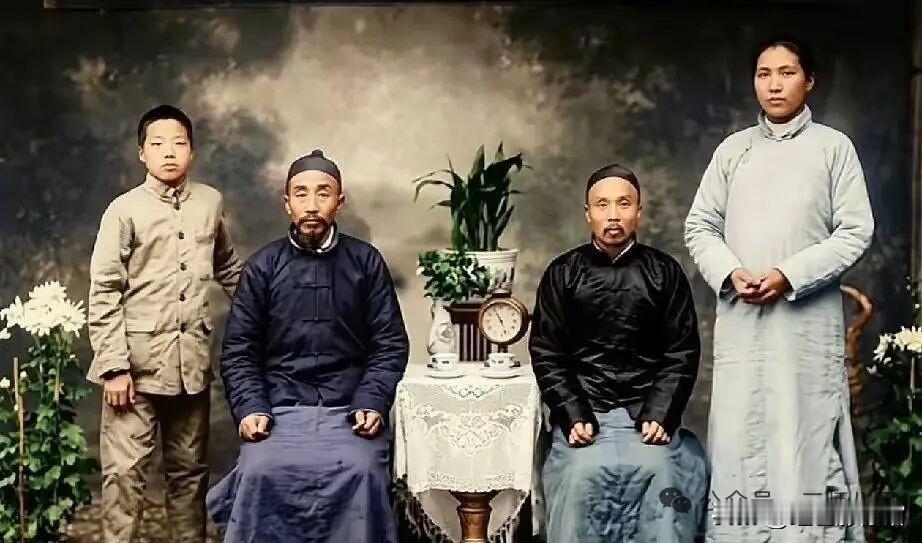 韶山父子合影