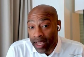 卡特谈詹姆斯：

“我是真的想看勒布朗去勇士，跟库里联手，这是我最想看到的组合。