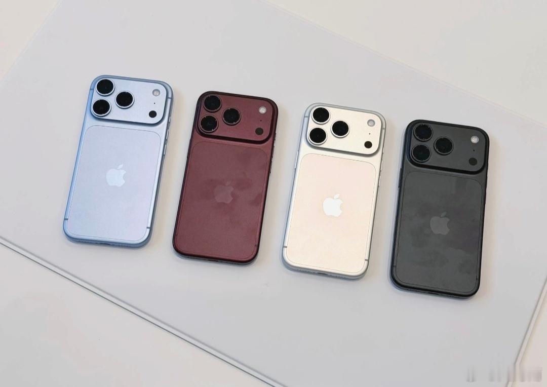 iPhone18Pro DRAM运行内存容量没变，但苹果用封装和总线换了带宽。侧