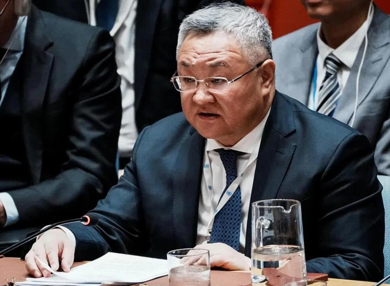 4月7日，联合国安理会就巴林提交的涉霍尔木兹海峡决议草案进行表决，15个成员国中