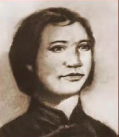 1955年授衔，贺龙虽被授元帅军衔。可他不止一次说过："如果大姐不牺牲，她的成就