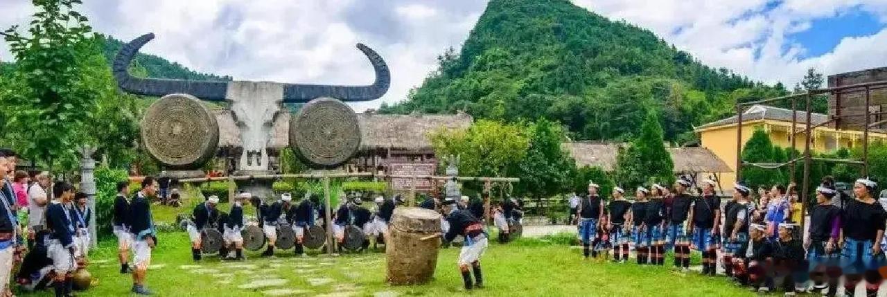 谁能想到？中国大山深处，还完整活着一座正统母系古村！女人掌家掌财、女儿继承田产、