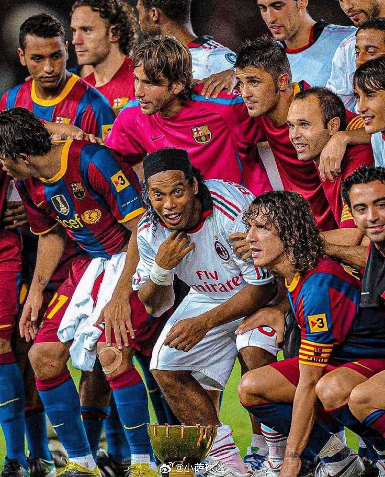 A volta de Ronaldinho ao Camp Nou. 