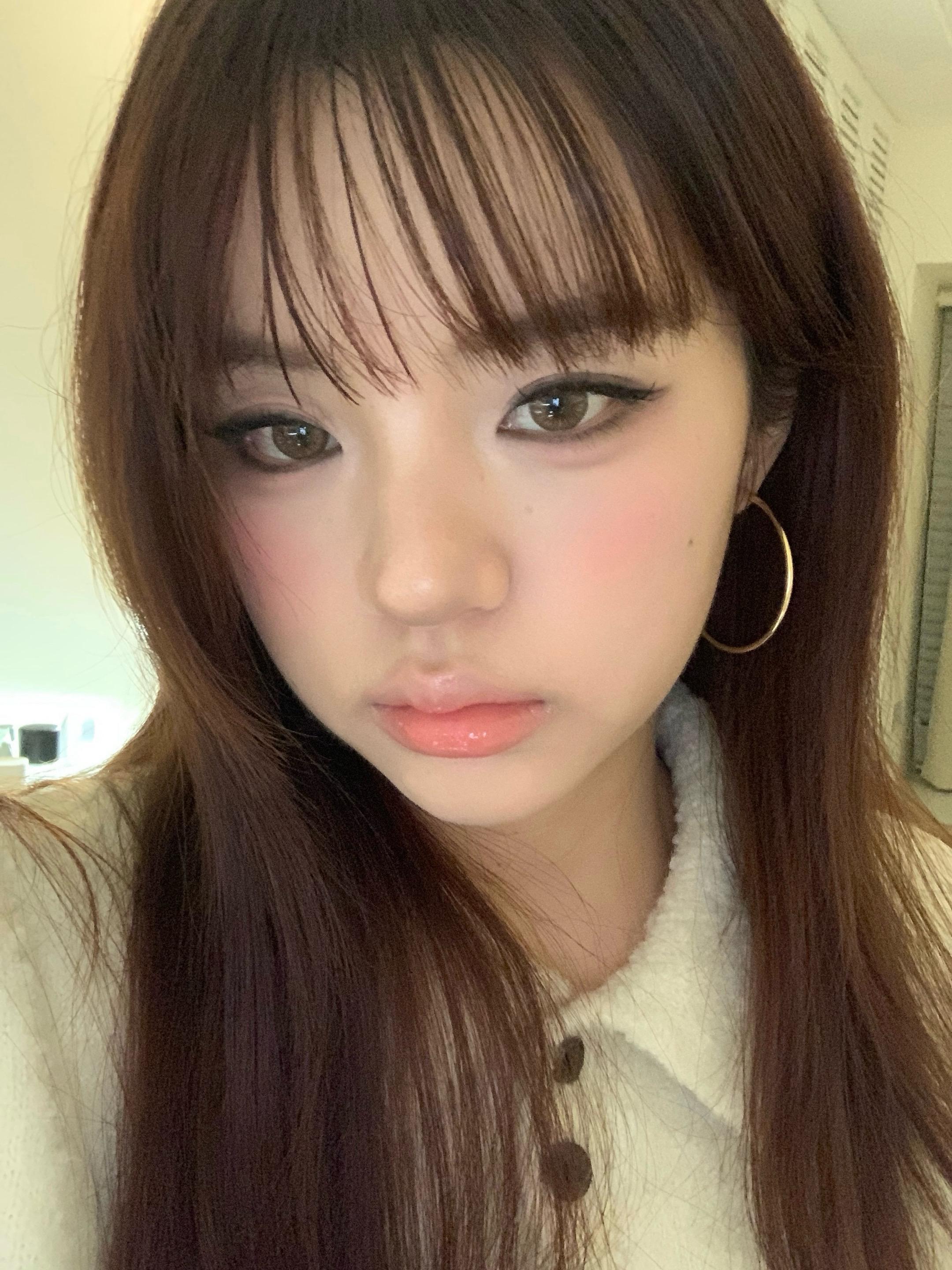 怎么会有这么萌的古早感妆容