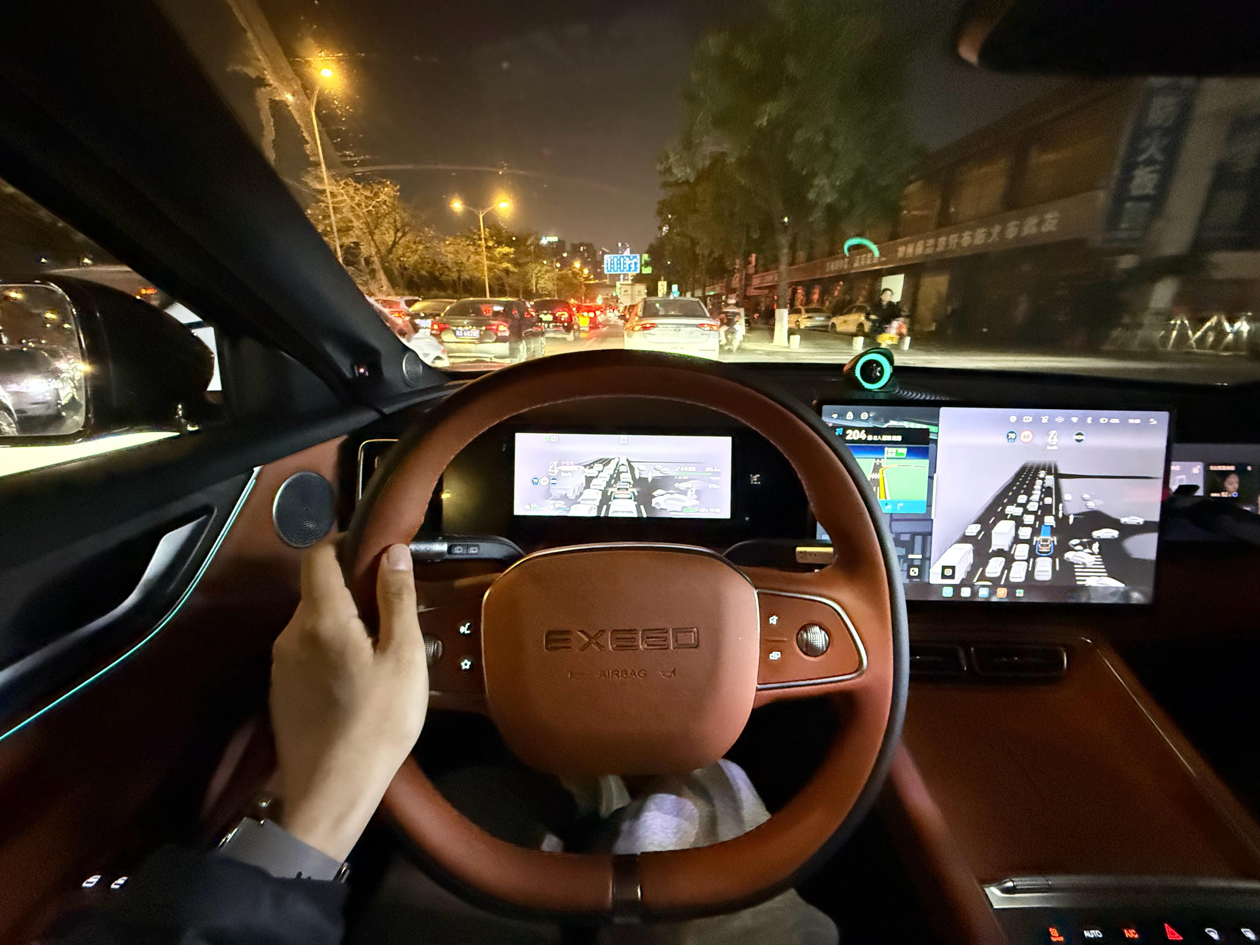 个人观点哈， 2026 年是辅助驾驶评测的末年，我已经看到全场景、全时段、全路况