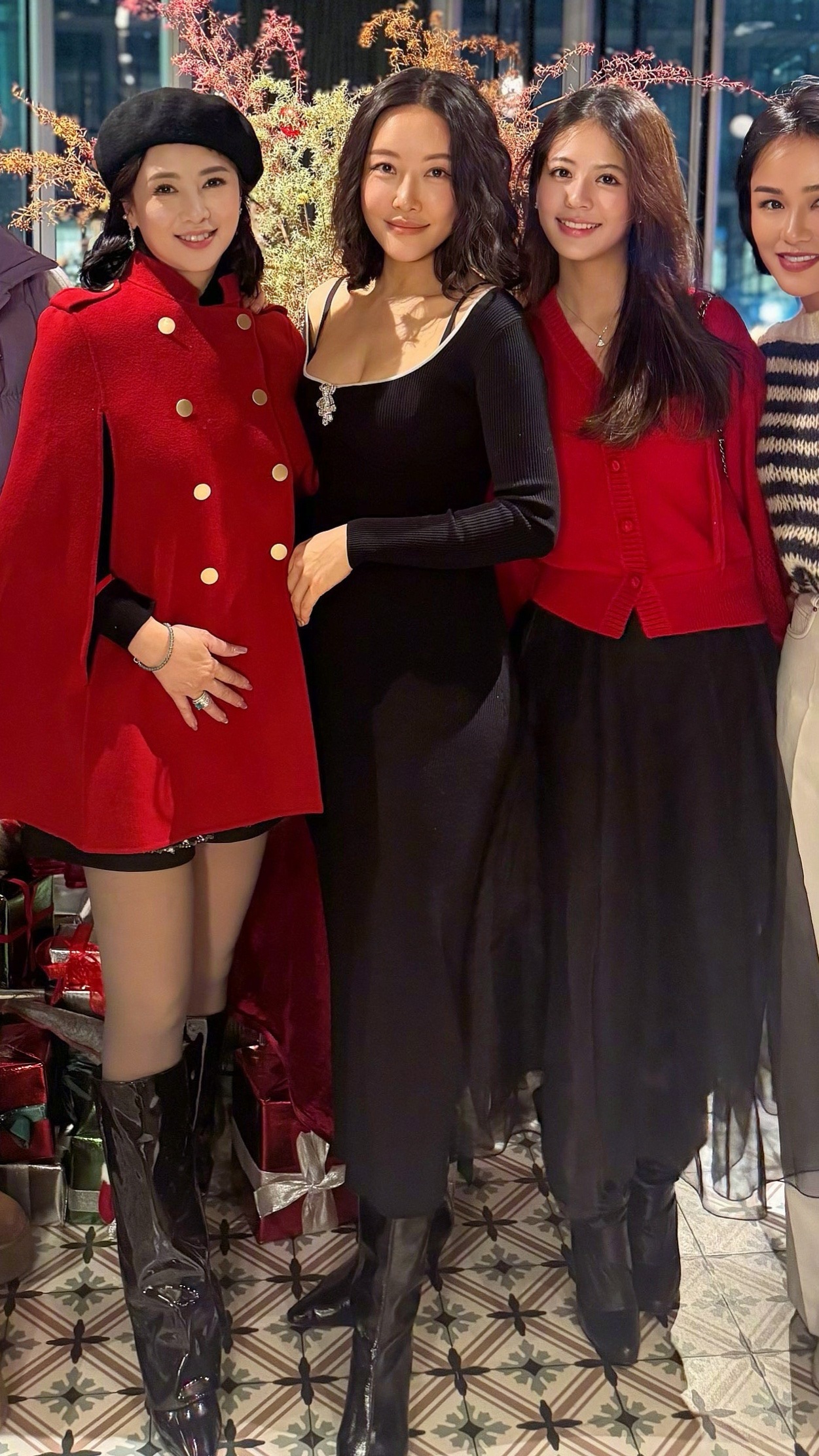 翁虹女儿被UCLA录取  最美母女花 小水晶刘莳
