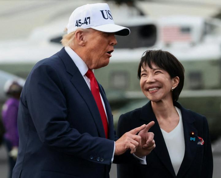 高市早苗不参拜靖国神社，一次克制的政治计算。
 
每年8月15日，都是备受关注的