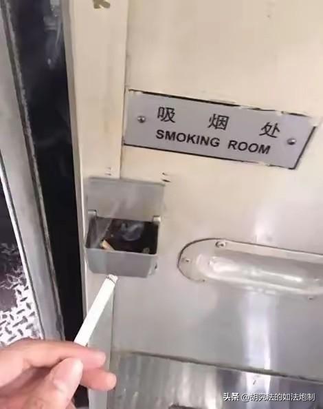 青海西宁，男子刚一下火车就感觉胸闷，不停的咳嗽。医生说他这是二手烟引起的呼吸道不