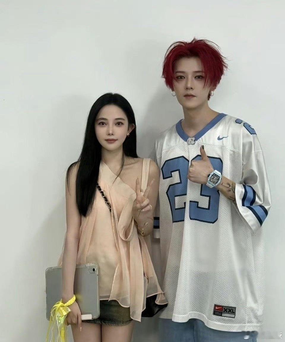 美女可以吹一辈子了 