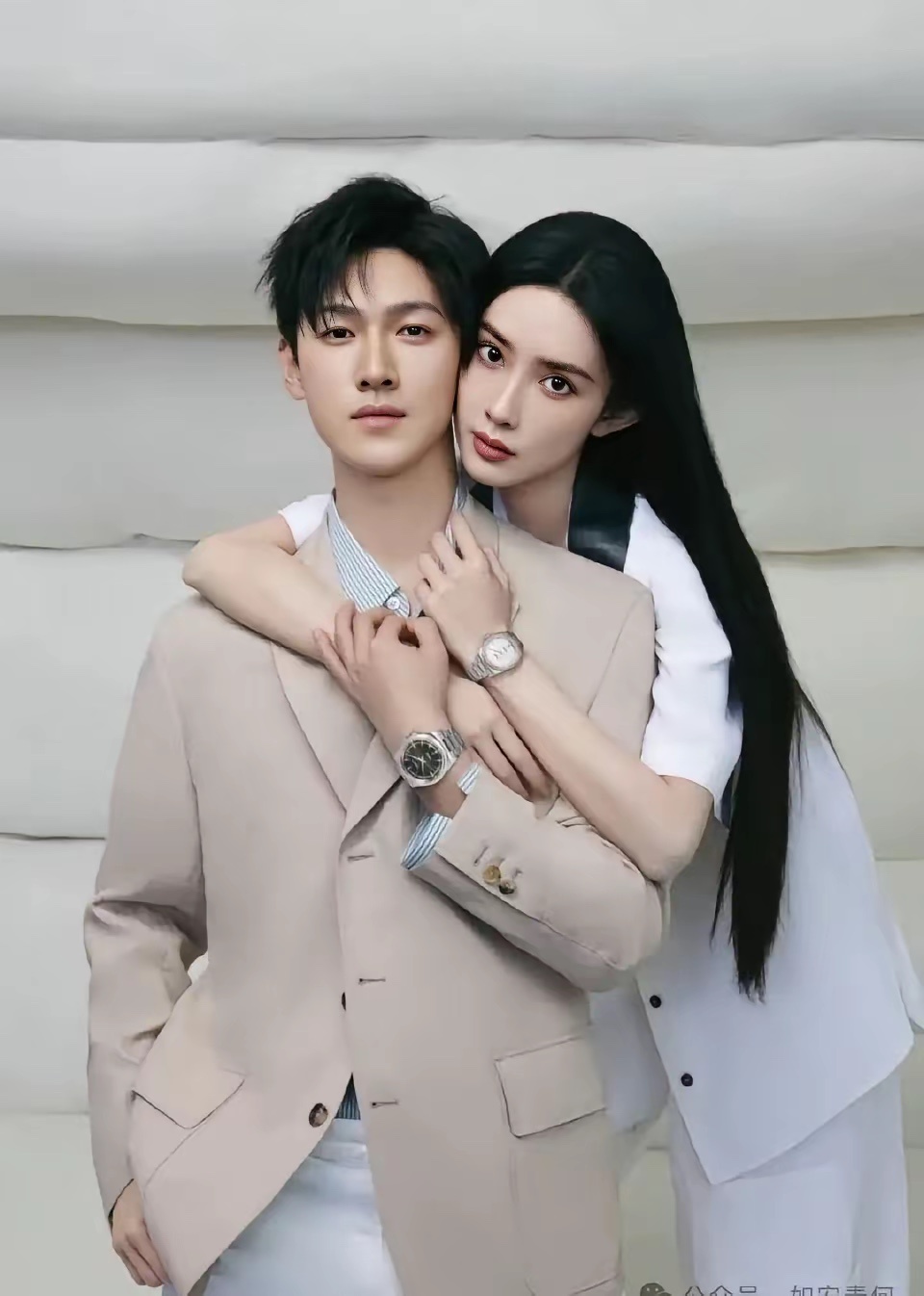 我的妈第一张图确定李昀锐没碰到孟子义吗？  