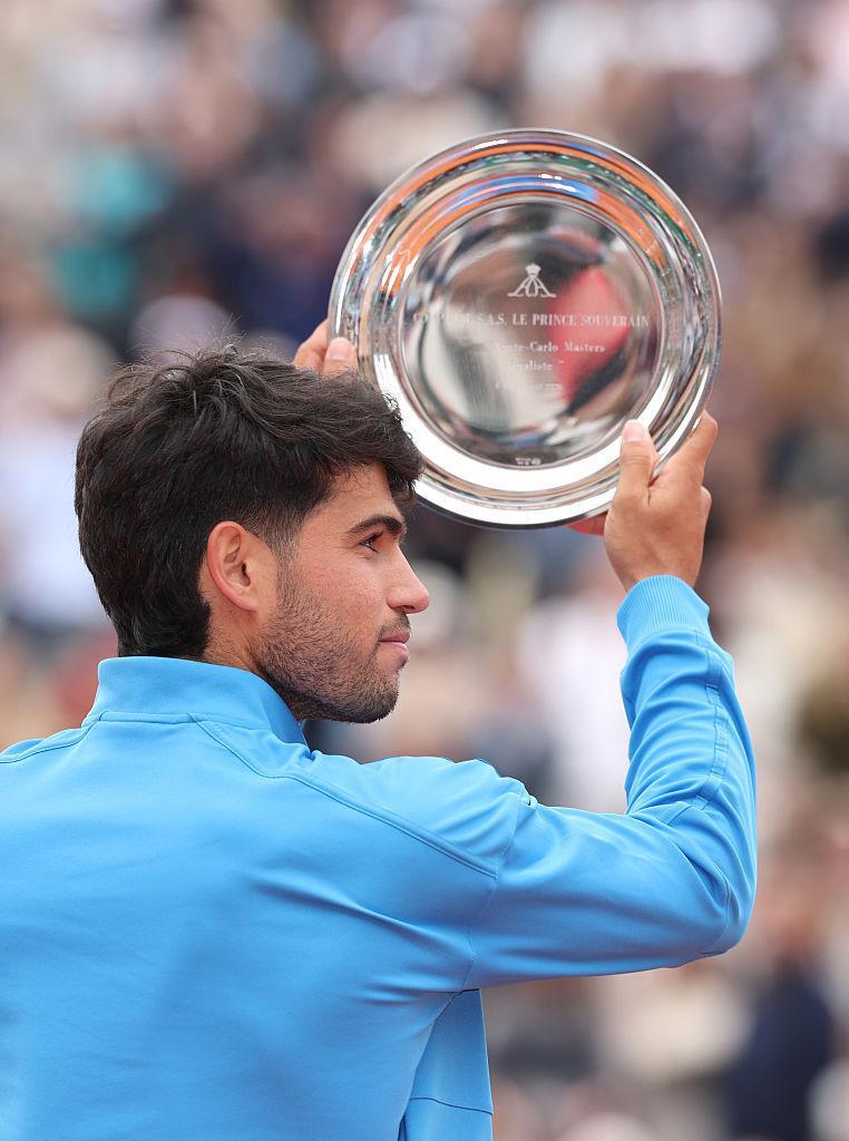 讨论：近三项大师赛颗粒无收的阿尔卡拉斯，会不会请回费雷罗？🤔蒙特卡洛整周阿卡的